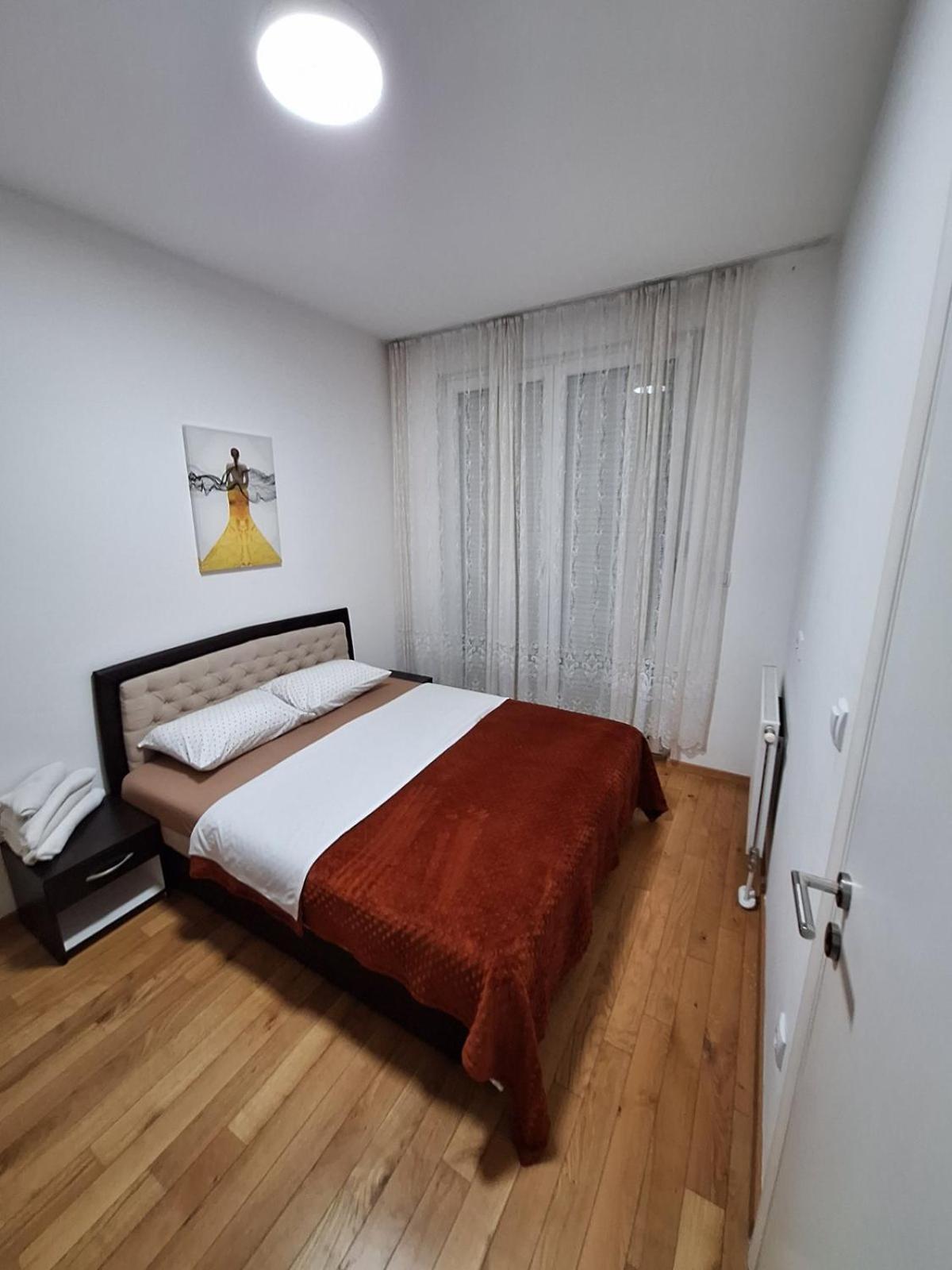 Elegantna Oaza Apartment بانيا لوكا المظهر الخارجي الصورة